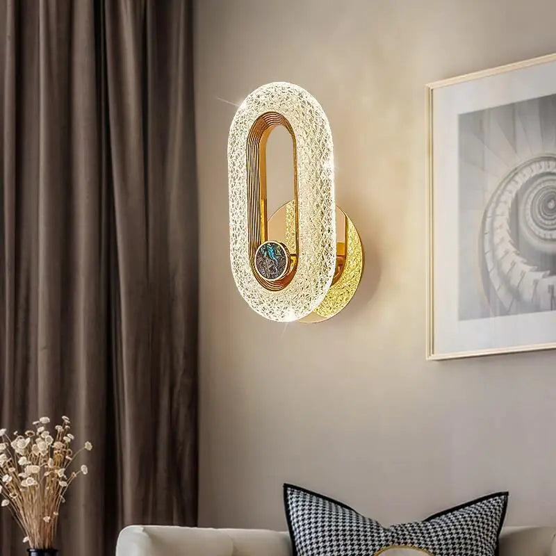 Modern Sleek Gatsby-Inspired Wall Lamp